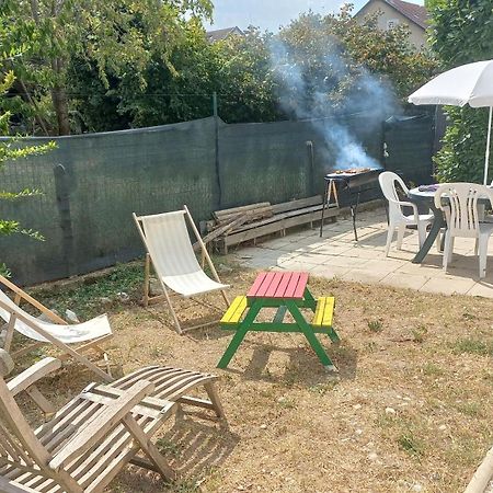 Plaisir Des Pres - Appartement T3, Jardin, Parking Chaponost Εξωτερικό φωτογραφία