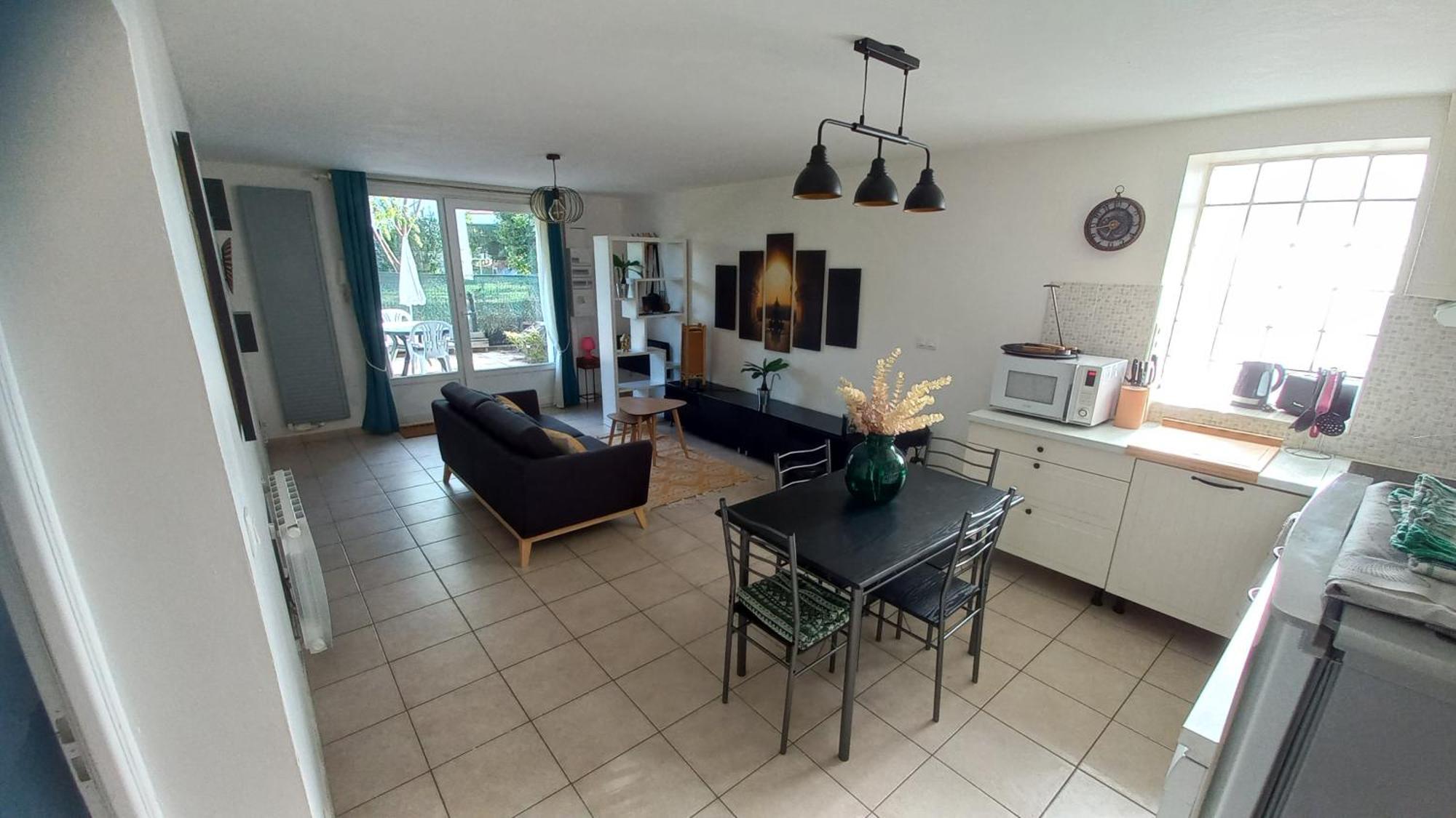 Plaisir Des Pres - Appartement T3, Jardin, Parking Chaponost Εξωτερικό φωτογραφία